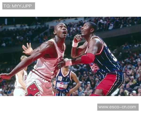 曾在NBA赛场亮相的足球巨星们的传奇故事与精彩瞬间 曾在NBA赛场亮相的足球巨星们的传奇故事与精彩瞬间