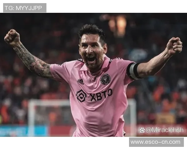 2023年超级足球明星的崛起与挑战解析及未来发展趋势展望