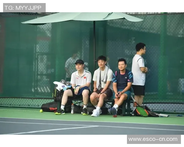 北京网球队在世锦赛中的团队协作展现出卓越实力与默契配合 北京网球队在世锦赛中的团队协作展现出卓越实力与默契配合