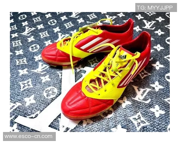 足球明星们的足球鞋选择揭秘时尚与性能的完美结合 足球明星们的足球鞋选择揭秘时尚与性能的完美结合